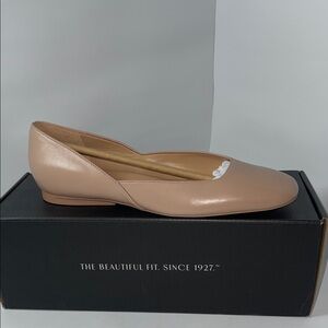 Naturalizer Womens Cody Ballet Flat, Size 6 , Opal